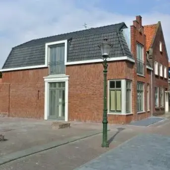Bijzondere architectonische woning